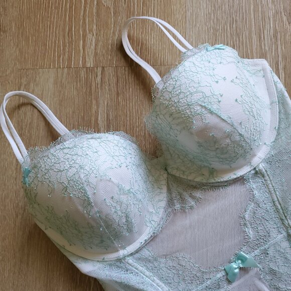 Victoria’s Secret I Do Collection Lace Bustier Corset Top Size 36D - Picture 4 of 16